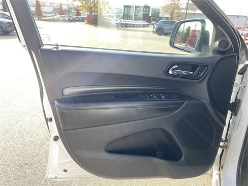Used 2022 Dodge Durango GT image 11