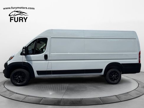 Used 2026 RAM ProMaster 3500 w/ Quick Order Package 22G SLT FWD image 6