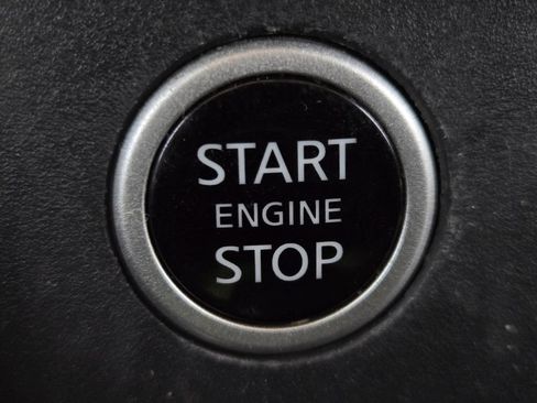 Certified 2022 Nissan Rogue SL FWD image 32