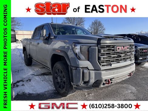 Used 2024 GMC Sierra 2500 AT4 w/ AT4 Preferred Package image 1