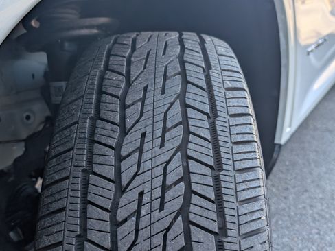 Used 2024 GMC Acadia Denali w/ Super Cruise Package image 37