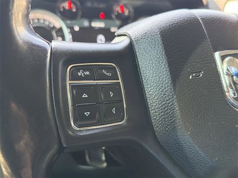 Used 2018 RAM 1500 Big Horn image 24