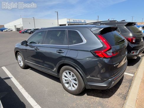 Used 2025 Honda CR-V EX-L image 3