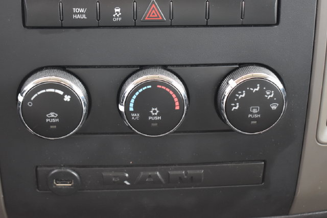 Used 2012 RAM 1500 Express w/ ST Popular Equipment Group AWD/4WD image 29