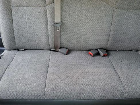 Used 2018 Chevrolet Express 3500 LT w/ LT Preferred Equipment Group image 18