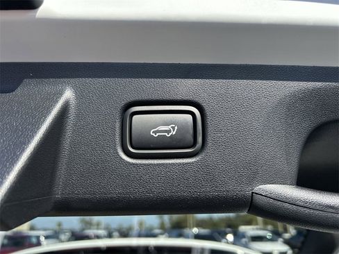 New 2026 Hyundai Tucson Limited image 17