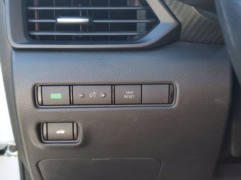 Used 2024 Nissan Sentra S FWD image 23