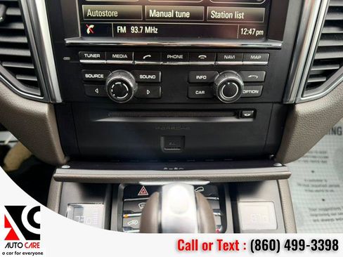 Used 2016 Porsche Macan S image 23