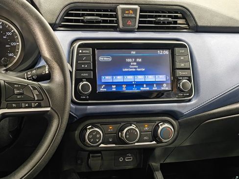 Used 2024 Nissan Versa SV FWD image 6