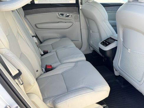 New 2026 Volvo XC90 B6 Ultra w/ Protection Package image 14