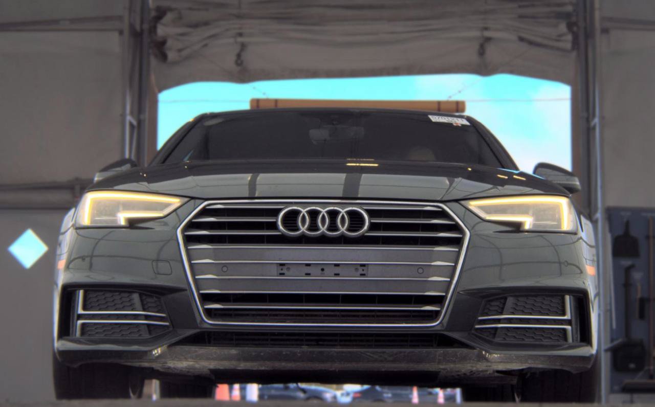 Used 2018 Audi A4 2.0T Ultra Premium Plus w/ Premium Plus Package FWD image 3