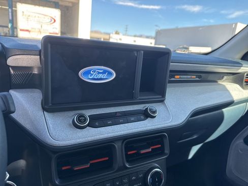 Used 2023 Ford Maverick XLT image 13