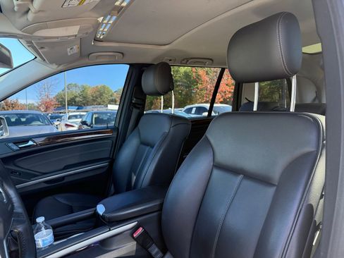 Used 2012 Mercedes-Benz GL 450 4MATIC image 14