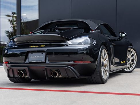 Certified 2024 Porsche 718 Boxster Spyder RS RWD image 11
