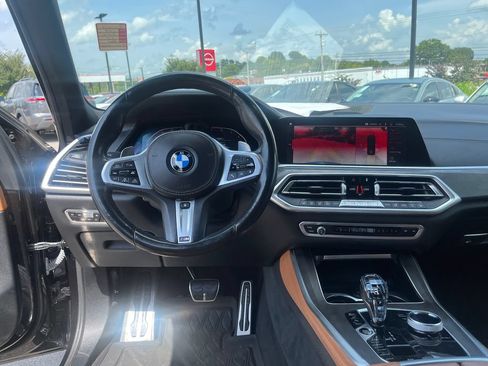 Used 2019 BMW X5 xDrive50i w/ M Sport Package AWD/4WD image 22