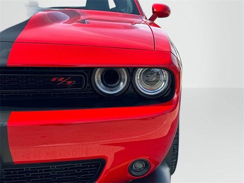 Used 2022 Dodge Challenger R/T Scat Pack w/ Dynamics Package image 27