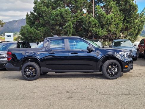 New 2025 Ford Maverick Lariat w/ Black Appearance Package AWD/4WD image 14