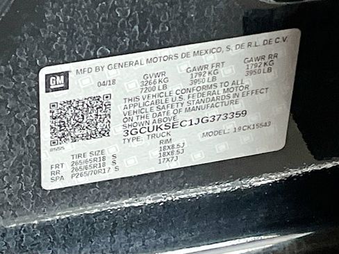 Used 2018 Chevrolet Silverado 1500 LTZ Z71 w/ LTZ Plus Package AWD/4WD image 32