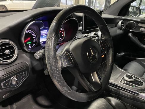 Certified 2017 Mercedes-Benz GLC 300 image 3