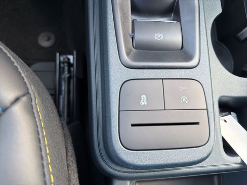 New 2026 Ford Maverick Lobo AWD/4WD image 18
