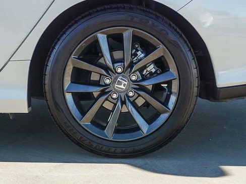 Used 2020 Honda Civic EX image 10