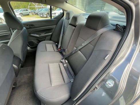 Used 2025 Nissan Altima 2.5 SV image 36