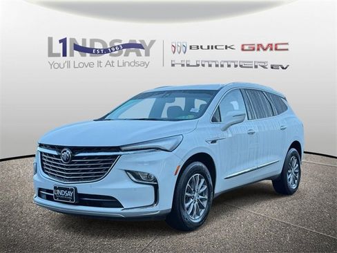 Certified 2022 Buick Enclave Essence image 5