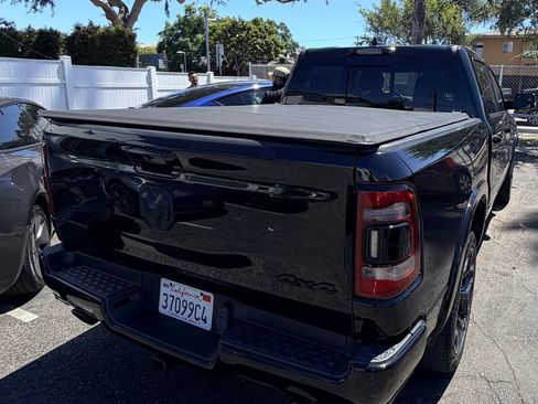Used 2021 GMC Sierra 1500 Elevation w/ Preferred Package AWD/4WD image 4