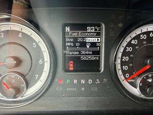Used 2019 RAM 1500 Express AWD/4WD image 12