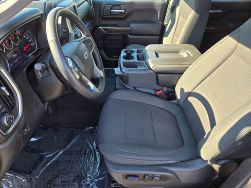 Used 2021 Chevrolet Silverado 1500 RST image 10