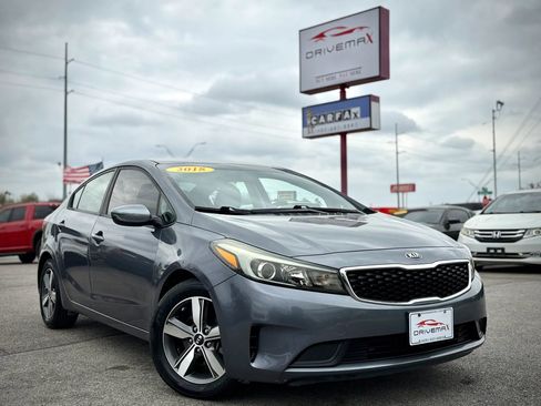 Used 2018 Kia Forte S image 1