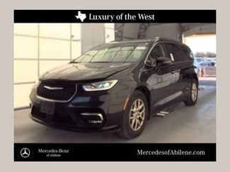 Used 2021 Chrysler Pacifica Touring-L FWD video 1