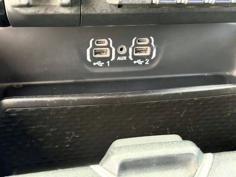 Used 2020 RAM 2500 Laramie w/ Night Edition AWD/4WD image 24