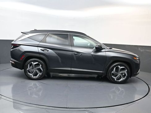 Certified 2022 Hyundai Tucson SEL w/ Convenience Package image 3