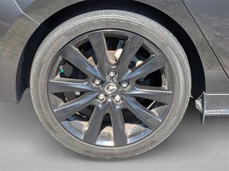 Used 2024 MAZDA MAZDA3 s FWD video 3