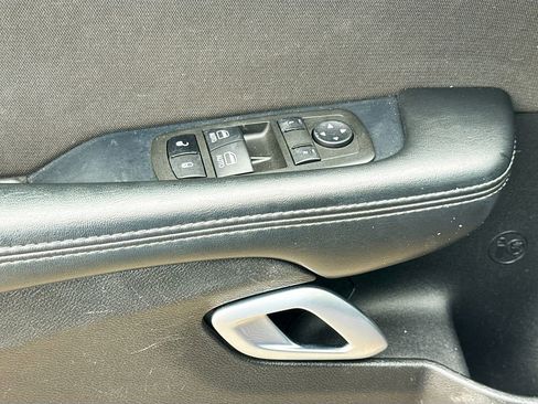 Used 2022 Dodge Challenger R/T image 21