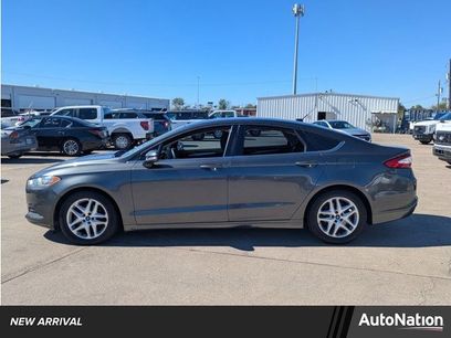 Used 2016 Ford Fusion SE