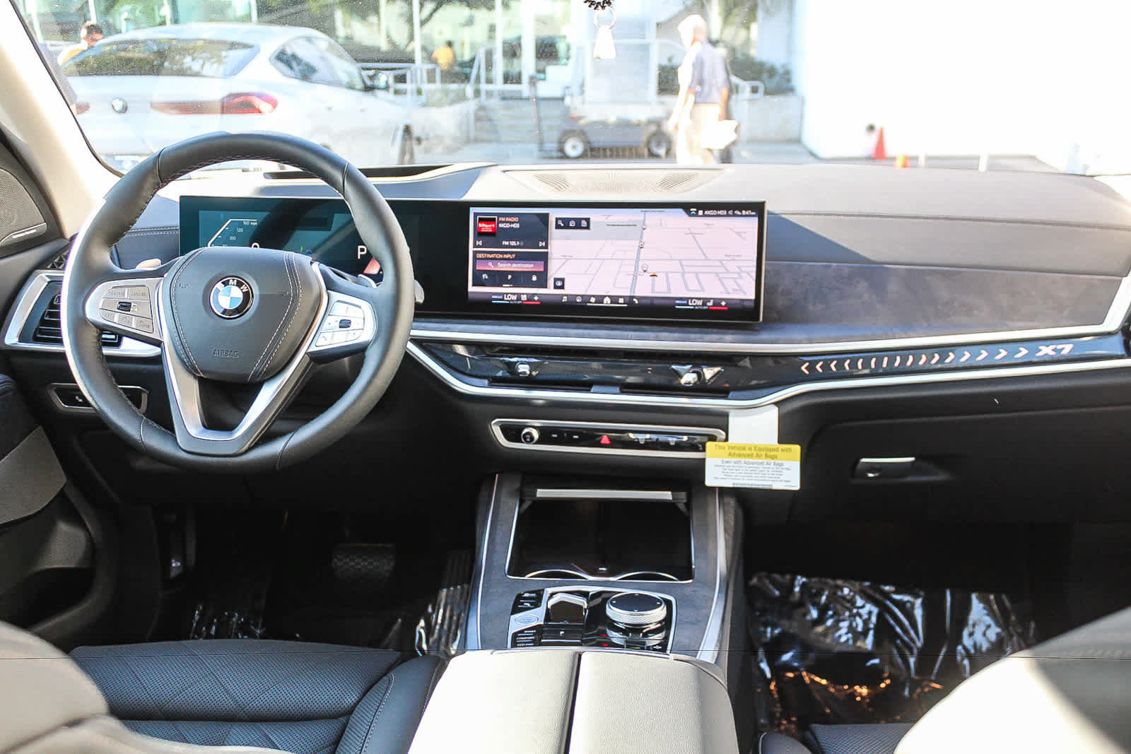Used 2027 BMW X7 xDrive40i AWD/4WD image 12