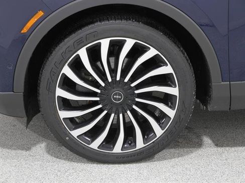 Used 2019 Lincoln Nautilus Black Label image 23