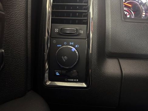 Used 2018 RAM 1500 Sport w/ Sport Premium Group image 18