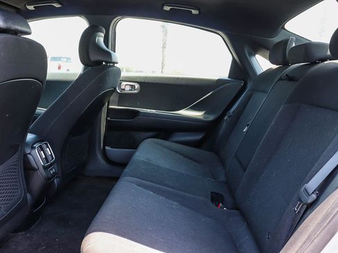 Used 2024 Hyundai Ioniq 6 SE RWD image 19