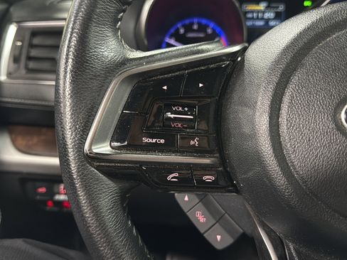 Used 2019 Subaru Outback 2.5i Limited image 21