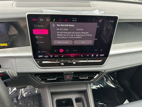 New 2026 Volkswagen Tiguan SE AWD/4WD image 27