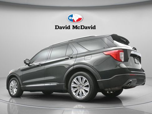 Used 2023 Ford Explorer Limited w/ Limited Technology Package RWD image 31