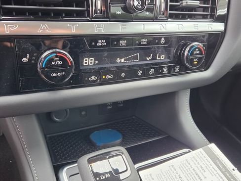 New 2026 Nissan Pathfinder SL FWD image 21