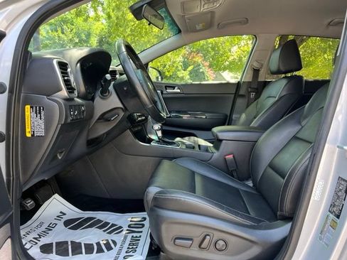 Used 2018 Kia Sportage EX AWD/4WD image 12