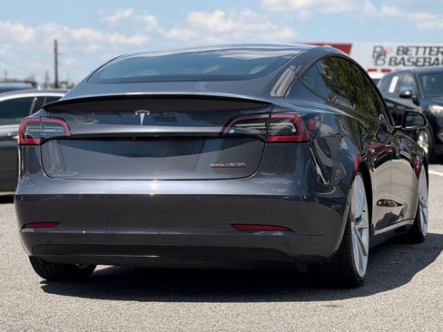 Used 2018 Tesla Model 3 AWD/4WD image 5