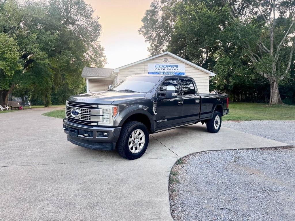 Used 2017 Ford F250 Platinum w/ Platinum Ultimate Package AWD/4WD image 16