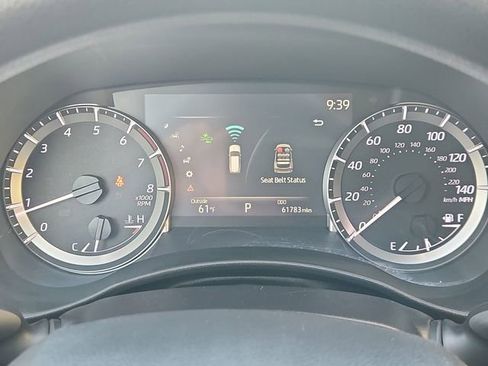 Used 2023 Toyota Highlander L image 12