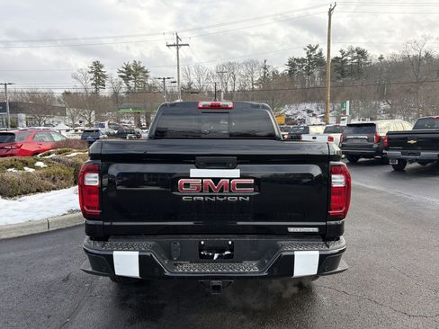 New 2026 GMC Canyon Elevation w/ Convenience Package image 7